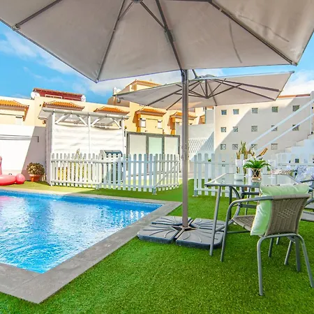 Luxury House With Private Heated Pool, Bbq And Private Parking *