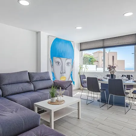 Сasa de vacaciones Luxury House With Private Heated Pool, Bbq And Private Parking