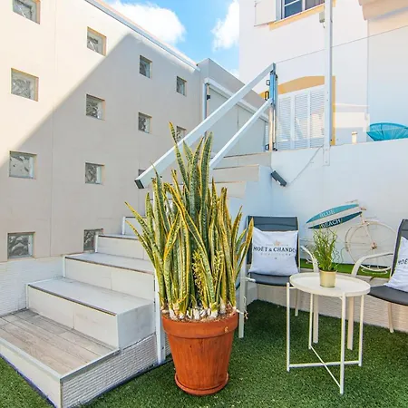 Luxury House With Private Heated Pool, Bbq And Private Parking アデヘ